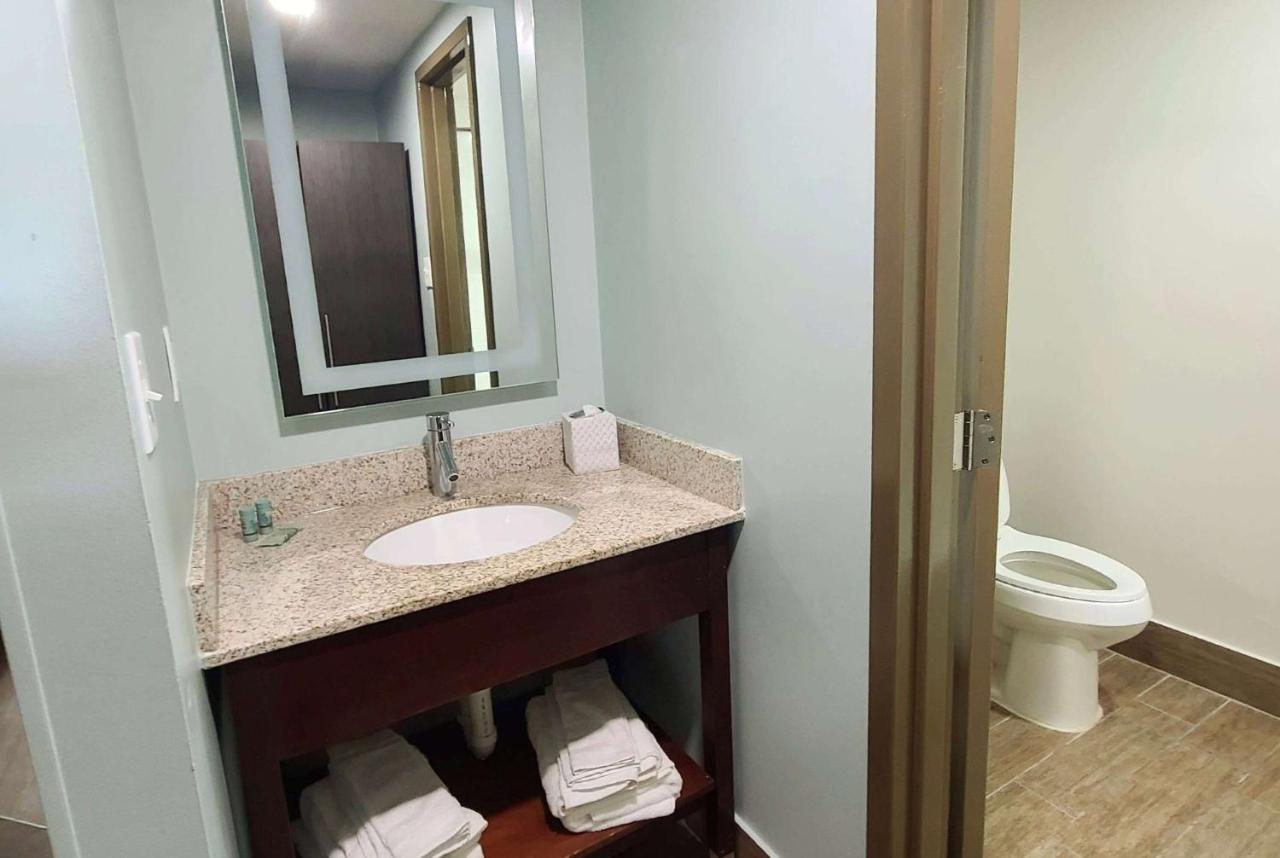Ocean Reef Suites Kill Devil Hills Exteriör bild